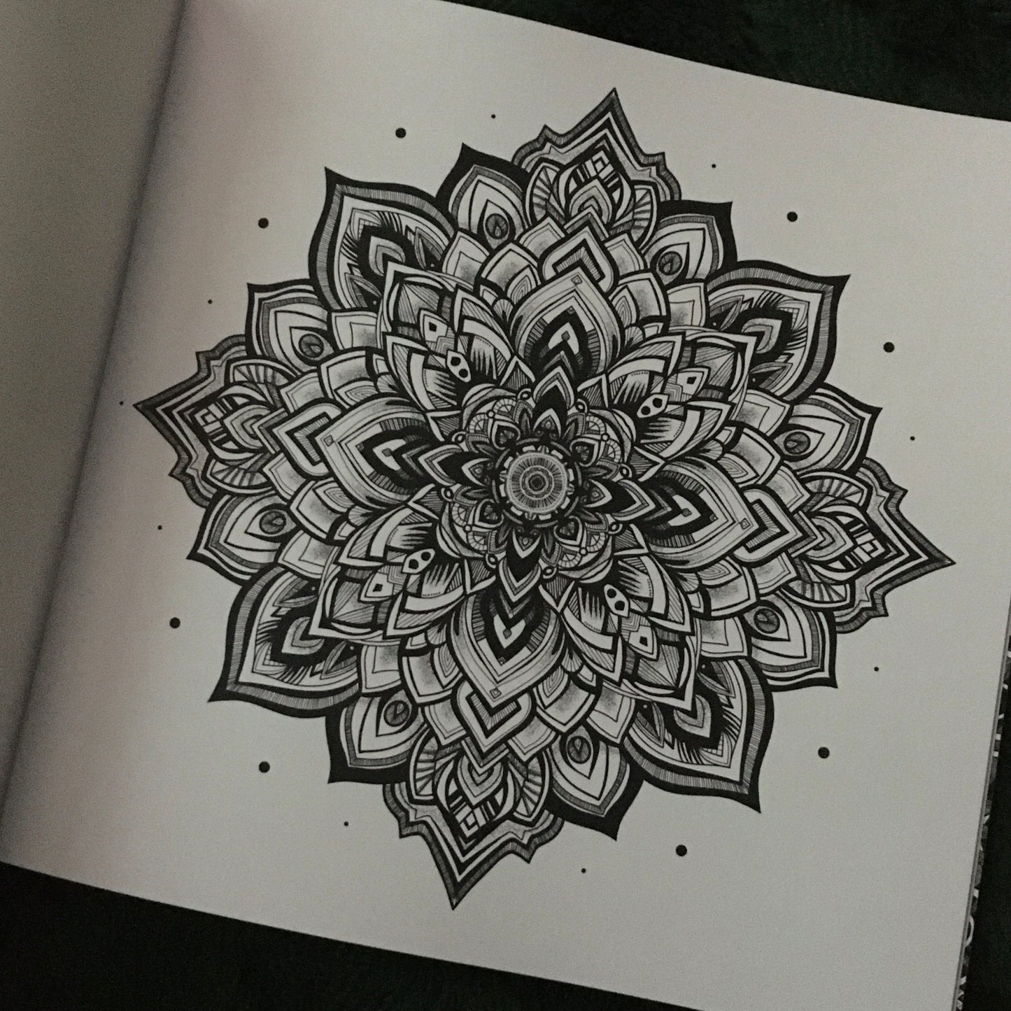 Zentangle Art Therapy - Adult Colouring Book For Mindfulness - Mental Health Matters Managing Anxiety/Depression